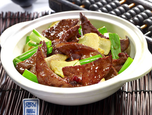 Fried Pig's Liver served in Claypot