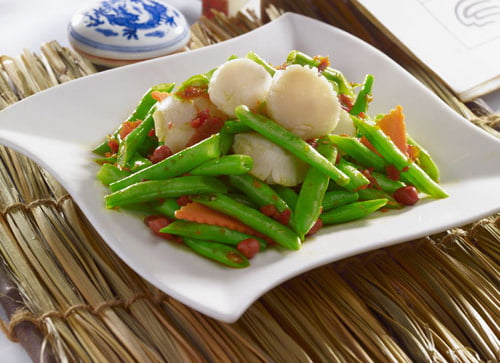 Fried French Bean and Scallops with Spicy XO Sauce